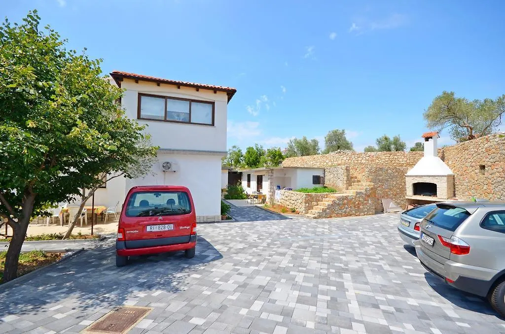 Apartments Ivanka Krk Town